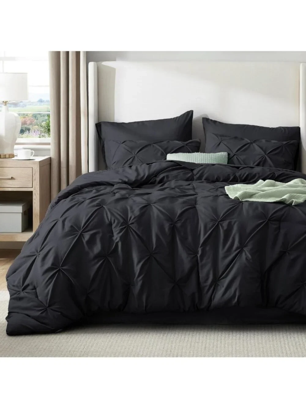 Cozy 7-Piece Full Size Comforter Set with Sheets, Black Bedding for Ultimate